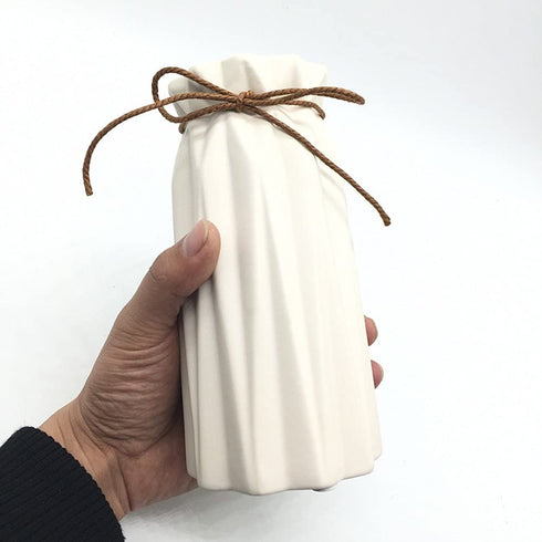 Anding White Ceramic Vase - Elegant Origami Art Design- Ideal Gift for Friends and Family, Wedding, Desktop Center Vase, A Perfect Home Decor Vase (LY096)