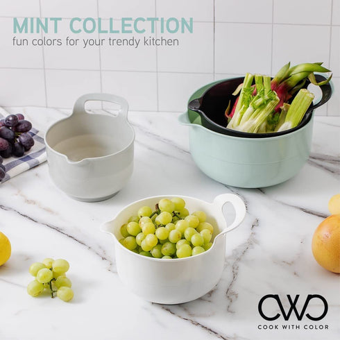 Cook with Color Mixing Bowls - 4 Piece Nesting Plastic Mixing Bowl Set with Pour Spouts and Handles (Mint)