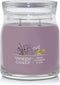 Yankee Candle Dried Lavender & Oak‹ Signature Medium Jar Candle