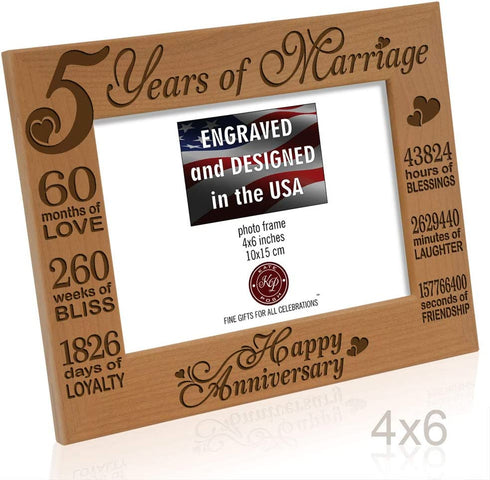KATE POSH - 5 Years of Marriage Photo Frame - Happy 5th Wood - Engraved Natural Solid Wood Picture Frame (4x6-Horizontal)