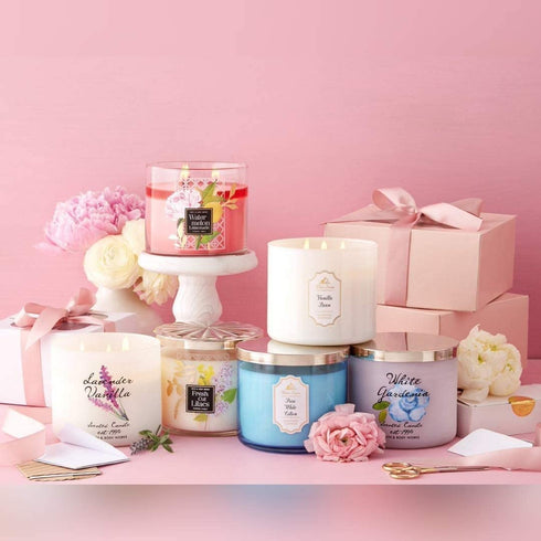 Bath and Body Works JAPANESE CHERRY BLOSSOM 3-Wick Candle 14.5 Ounce