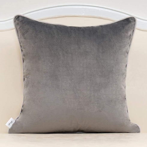 Alerfa 18 x 18 Inches Gray Geometric Silver Leather Striped Cushion Cases Luxury European Throw Pillow Covers Decorative Pillows for Couch Living Room Bedroom Car 45 x 45cm