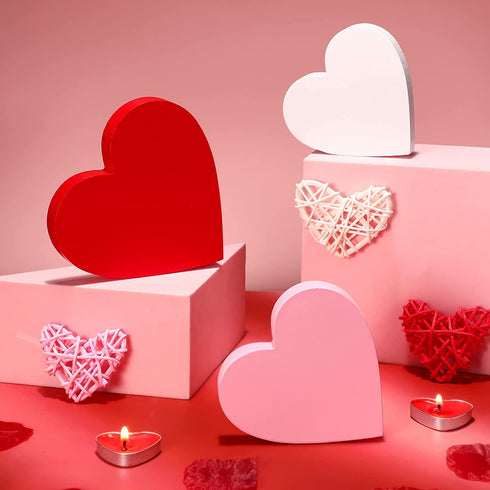 3 Pieces Valentine's Day Heart Wood Sign Heart Tray Decor Love Heart Shape Home Decor Freestanding Red Pink White Heart Table Decorations for Valentines Day Wedding Party
