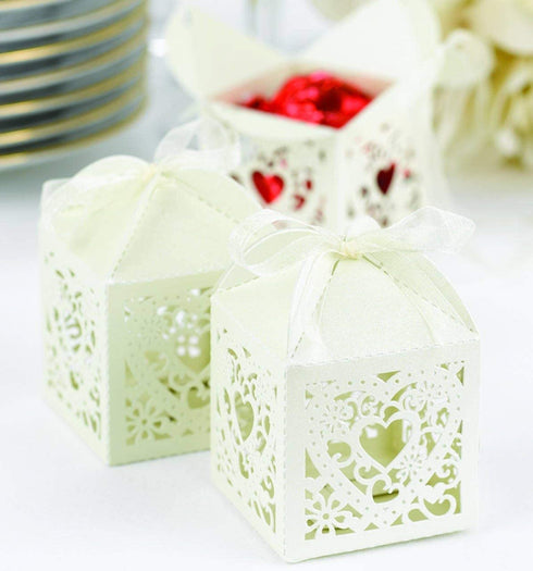 Hortense B. Hewitt Heart Die-Cut Favor Boxes, 2-Inch, White, 25 Count
