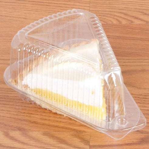 50 Cake Slice Containers with Lids | Hinged Medium Disposable Plastic Cake Containers | Clear Cheesecake Container, Individual Cake Pie Slice Boxes for Flan Dessert Pastry Cookie Snack Fruit Packaging