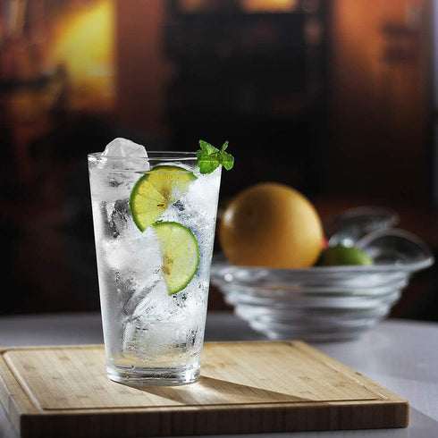 LUXU Classic Beer Pint Glasses(16 oz),Premium Pub Beer Glasses with Thick Base,Versatile Cocktail Shaker Beer Glass,Clear Glass Bar Tumblers Cocktail Mixing Glass for Cold Beverages, Soda, Water(4Pcs)