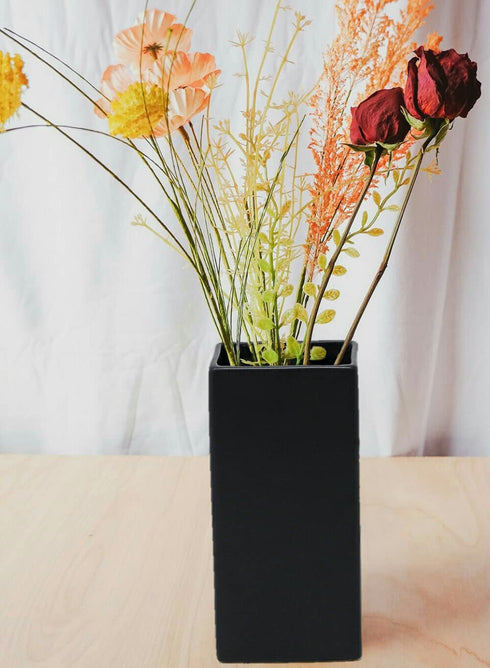 Serene Spaces Living Set of 2 Square Matte Black Ceramic Vase Modern Black Square Vase Adds a Sleek Look to Any Space, Use for Home D©cor, Event Centerpieces and Much More, 3 SQ x 6 H