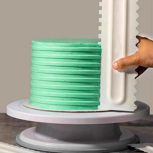 WENMING Cake Scraper Smoother Cake Decorating Comb Set Stainless Steel Cake Icing Smoother Plastic Sawtooth Cake Scraper DIY Decorating Mousse Butter Cream Cake Edge Kitchen Baking Tools(4 Pack)