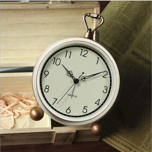 Maxspace Alarm Clock, Retro Non-Ticking Table Clock Battery Operated Small Alarm Clock with Quartz Analog, Desk Clock for Bedrooms Living Room Decor Kids (White)