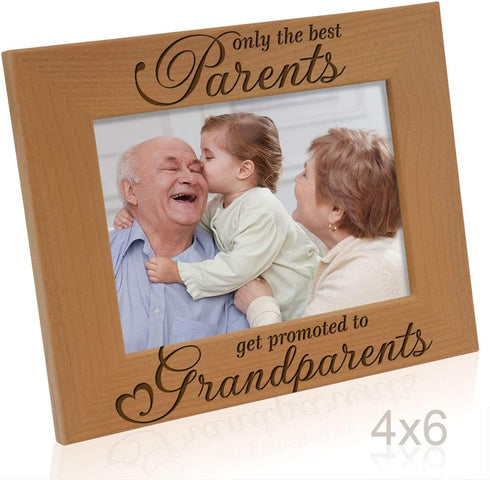 KATE POSH - Only The Best Parents get Promoted to Grandparents Picture Frame - Engraved Natural Wood Photo Frame - Grandma Gifts, Grandpa Gifts, for Grandparents (4x6-Horizontal)