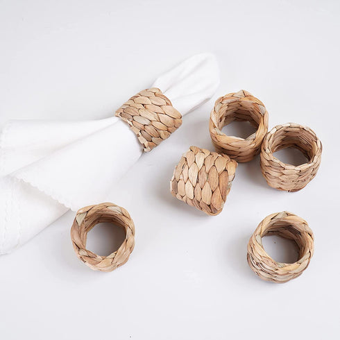 ATTAONE 12pcs Round Woven Napkin Ring, Water Hyacinth Napkins Holder, Handmade Braided Natural Napkin Rings, Christmas, Thanksgiving, Birthday Party Decorations and Everyday Life