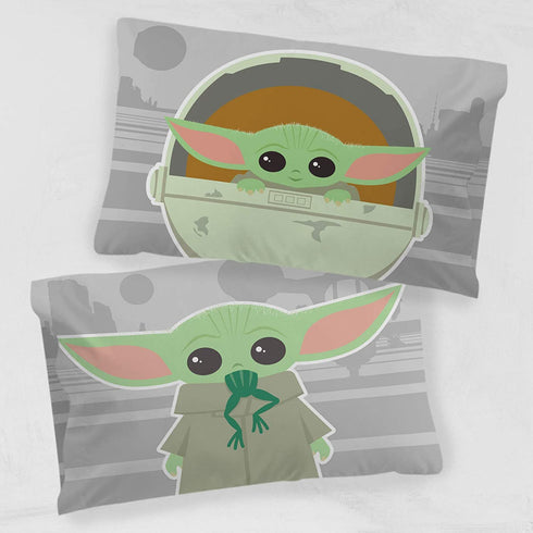 Jay Franco Star Wars The Mandalorian The Cutest Bounty 1 Pack Pillowcase - Double-Sided Kids Super Soft Bedding - Features The Child Baby Yoda Grogu (Official Star Wars Product)