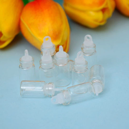ORYOUGO 50Pcs 1ML Mini Cute Glass Message Bottles with Plastic Stoppers,DIY Decoration Wishing Bottles for Weddings Party Favors
