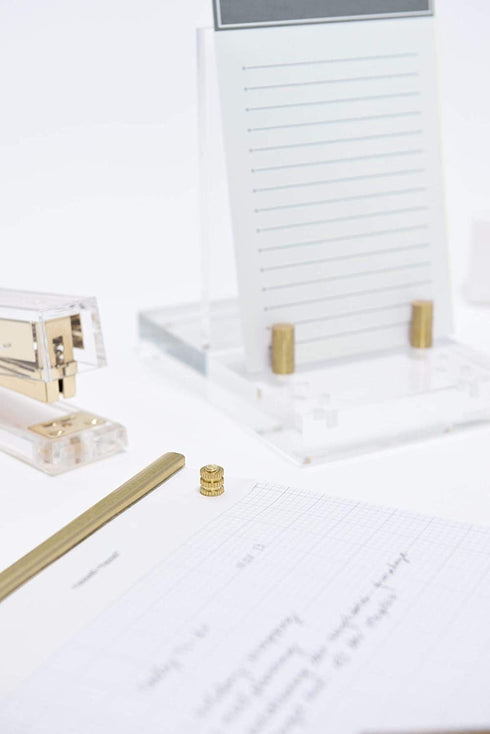 russell+hazel Acrylic Easel Display, Clear, 4 x 6 x 6