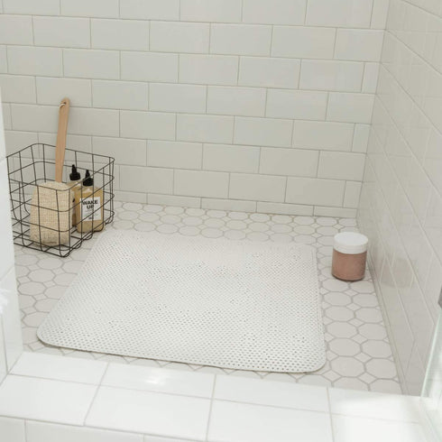 Duck Brand Softex Shower Mat, Machine Washable, 21 x 21-Inch, White, 285154
