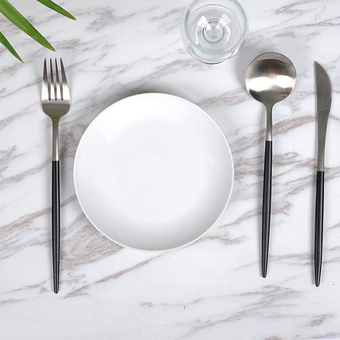 Miicol Durable Porcelain 6-Piece Dessert Plate Set, Elegant White Serving Plates (6-inch dessert plates)