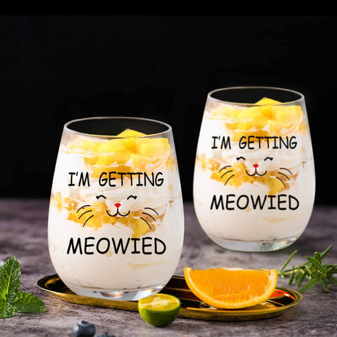 I'm Getting Meowied Stemless Wine Glass, Engagement Gift for Her Bride to Be Fiancee Women Cat Lover Friends Wedding Engagement Party Bridal Shower, Funny Wine Gift for Red White Wine, 15 Oz