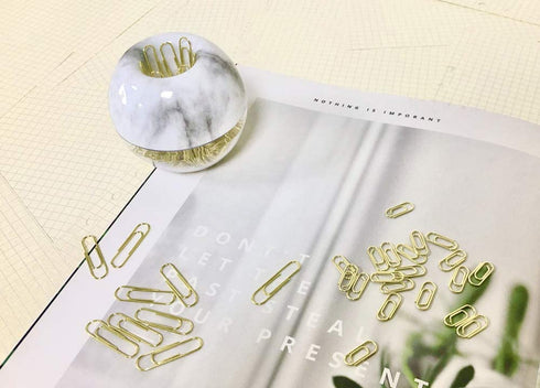 100pcs Standard Gold Paper Clips in Marble Tone Magnetic Paperclips Holders and 50pcs Golden Mini Paper Clip Set for Desk Organizers Gift Idea (Marble Dispenser Set)