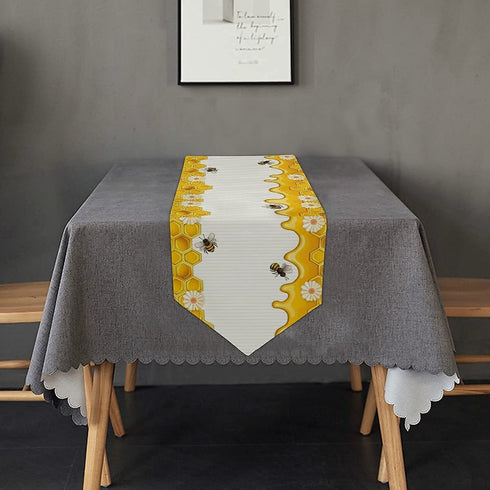 Granbey Bees Table Runners Yellow Honey Bee Daisy Flower Honeycomb Farmhouse Decorations Table Runner for Home Kitchen Dinner Party Or Indoor and Outdoo Decor 13x70 Inches Long