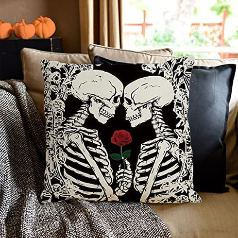 QIQIANY Skull Couple Decorative Throw Pillow Cover 18x18 Inch Square Linen Fabric Black Goth Skull Lovers Skeletons Pillow Case Home Decor Art Skull Pillow Cushion Cover for Sofa Kitchen Bedroom