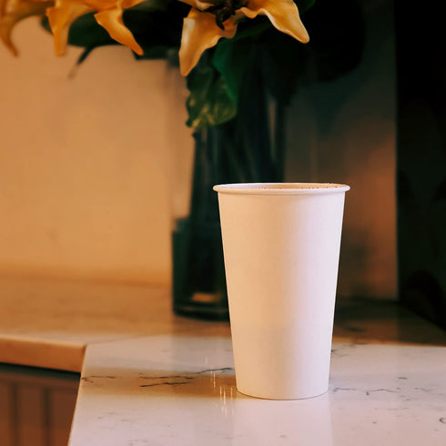 Smygoods 20oz Paper Coffee Cups With Lids, Paper Hot Cups With Lids, 50 Count