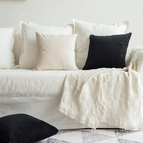 MIULEE Pack of 2 Velvet Pillow Covers Decorative Square Pillowcase Soft Solid Black Cushion Case for Sofa Bedroom Car 22 x 22 Inch 55 x 55 cm