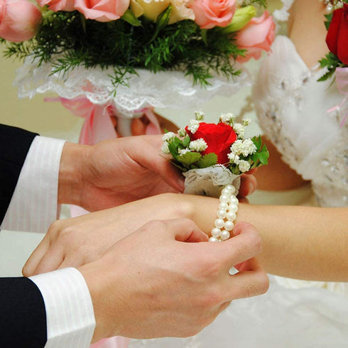 Bomandu Pack of 8 Elastic Pearl Wrist Corsage Bands Wristlets DIY Wrist Corsages Accessories for Wedding Prom Party