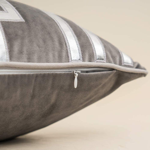 Alerfa 18 x 18 Inches Gray Geometric Silver Leather Striped Cushion Cases Luxury European Throw Pillow Covers Decorative Pillows for Couch Living Room Bedroom Car 45 x 45cm