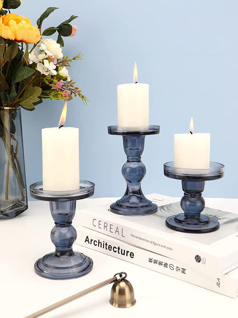 Lewondr Glass Candle Holders, 3 Pieces Crystal Clear Candlesticks with Elegant Design for Pillar Taper Candle and Tea Light, Home Table Living Room Wedding Party Decorations Home D©cor - Smoky Blue