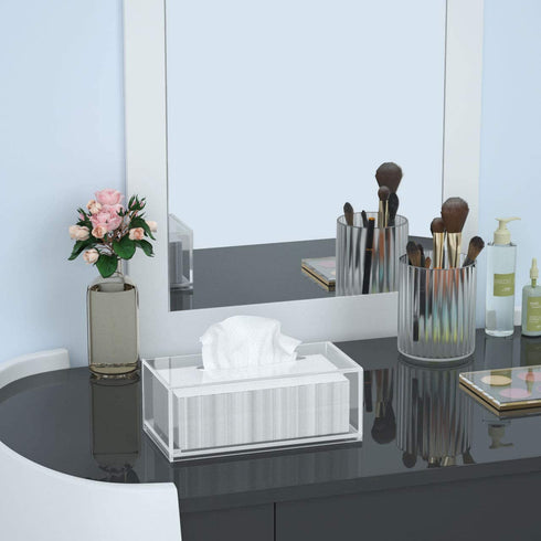 FEMELI Acrylic Tissue Box,Clear Facial Tissue Holder Case Dispenser Napkin Organizer for Bathroom Kitchen Bedroom Office