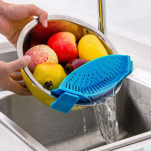 WeTest Heat Resistant Silicone Pot Strainer, Clip on Pots Pans, Pan Strainer for all Pots and Bowls - Blue