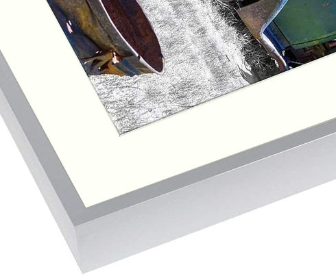 Golden State Art, 11x14 Silver Picture Frame Displays Photo 8x10 with Ivory Mat or 11x14 Without Mat for Wall Mounting Aluminum Frames with Real Glass (Pack of 1)