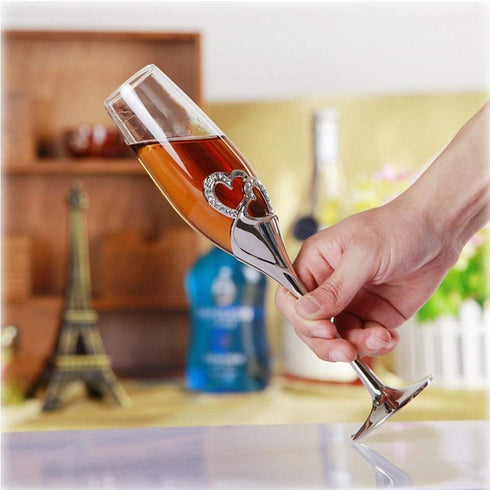 Wedding Champagne Goblets Toasting Flute Glasses for Bride and Groom Creative Deluxe Glass Cups with Rhinestone Rimmed Heart Decoration Gift Set