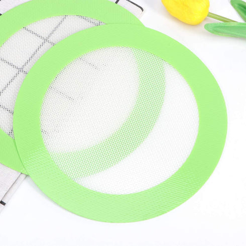 BESTonZON Silicone Baking Mats, 3-Pack Non-Stick Round Silicone Baking Sheet Liner,Reusable Heat Resistant Baking Pastry Sheets Round(Green)