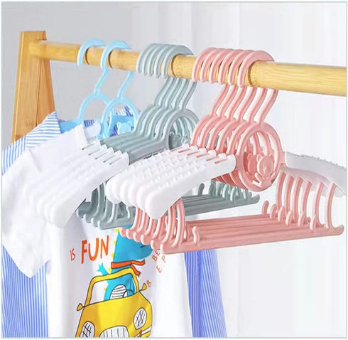 JSF Adjustable Children Coat Hangers for Baby Girl Boy, 20pcs Toddler Kids Child Nursery Closet Hangers, Non-Slip and Extendable Laundry Infant Hangers for Newborn Clothes (Grey Bear Hangers)