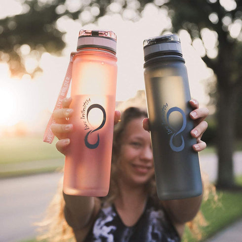 Live Infinitely 24 oz Water Bottle with Time Marker - Insulated Measured Water Tracker Screen - BPA Free Gym Water Bottle - Locking Flip Top Lid, Rubberized (Rose, 24oz)