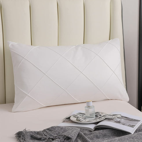 CAWANFLY Pack of 2 White Pillow Shams Standard Size Bedding Pillow Covers with Envelope Closure, Bed Pillowcase with Crisscross Diamond Lattice Pattern (20x26inches)