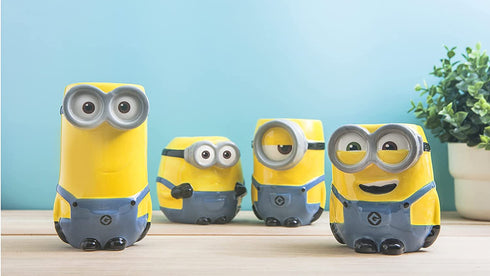 Zak Designs Despicable Me Minions Otto Unique 3D Sculpted Ceramic Coffee Mug, Collectible Keepsake Tea Mug for Hot Drinks (14 oz, Otto)