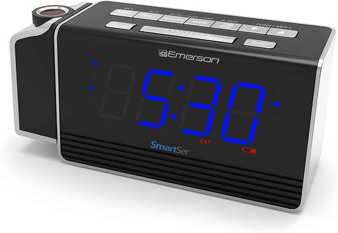 Emerson SmartSet Projection Alarm Clock Radio with USB Charging for Iphone/Ipad/Ipod/Android and Tablets, Digital FM Radio, 1.4" Blue LED Display, 4 level Dimmer, ER100103