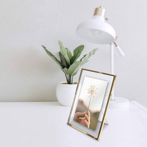 MIMOSA MOMENTS Gold Metal Floating Pressed Glass Picture Frame with Metal Easel, Photo Display for Desk (Gold, 4x6)
