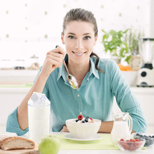 HEMOTON 2Pcs Clear Water Bottle Milk Carton Shaped Water Bottle Reusable Plastic Juice Bottle Beverage Milk Cup for Outdoor Climbing Travel Or Camping 500ml