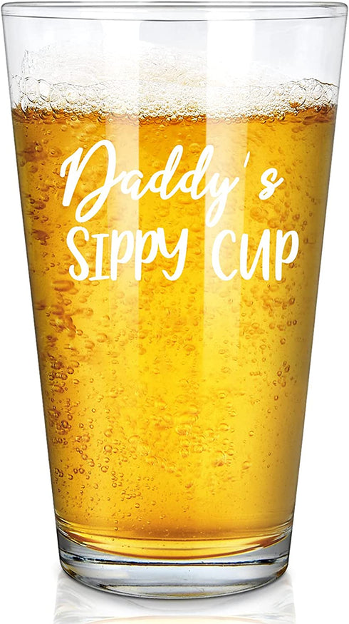Father Gift - Daddy™s Sippy Cup Beer Glass 15Oz, Funny Dad Beer Pint Glass for Men Dad Father New Dad Husband Daddy, Special Beer Glass Idea for Father™s Day Christmas Birthday, 15Oz