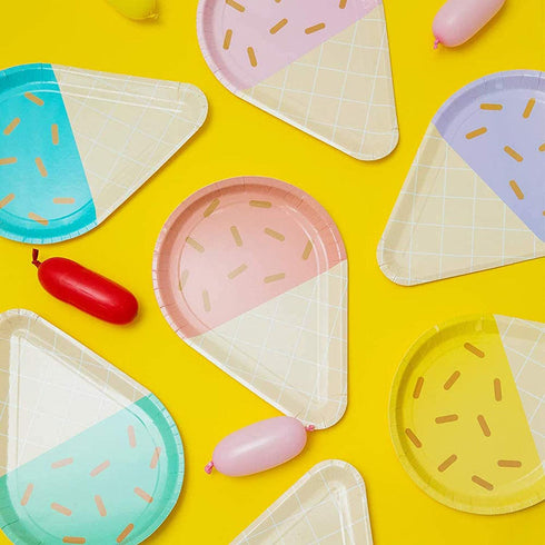 48 Pcs Ice Cream Party Plates, 10'' Disposable Paper Plates, Cute Sundae Party Supplies for Kids Boys Girls Toddlers, Birthday Baby Shower Decorations