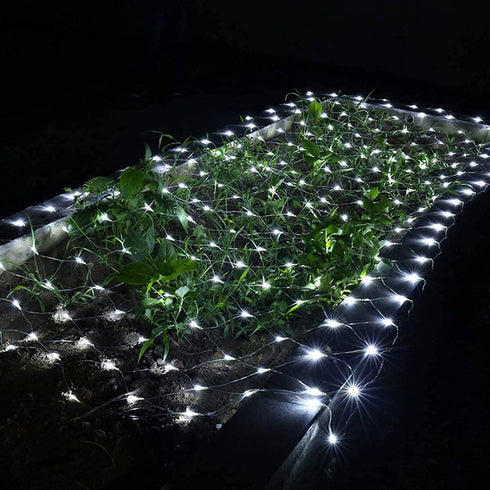 Net Outdoor Mesh Lights,100 LEDs 3.2ft x 4.2ft Connectable Waterproof String Lights for Christmas Halloween,Bushes,Holiday,Party,Garden,Patio Decorations(Cool White)