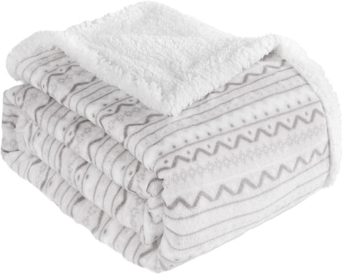 BEAUTEX Sherpa Fleece Throw Blanket Super Soft Fuzzy Cozy Plush Grey Sherpa Plush Throw Blanket for Kids Children Teens Young Girls or Adult for Sofa Couch Bed (50" x 60", Light Grey Stripe)
