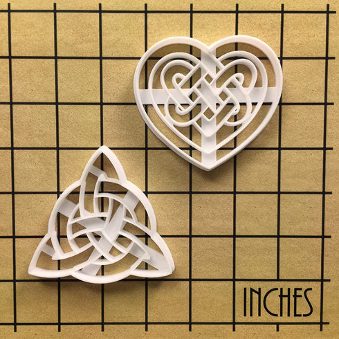 Set of 2 Celtic Triquetra cookie cutters (Designs: Celtic Heart and Triquetra), 2 pieces - Bakerlogy