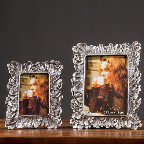 Vintage Picture Frames 4x6 Silver Picture Frame Photo with Glass Front Antique Frame with Leaf Funky Photo Frames Artwork Picture Frame for Tabletop Wall Hanging Wall Frames