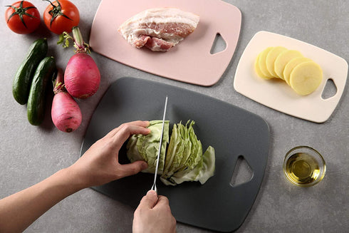 Plastic Cutting Boards for Kitchen Set of 3 with Non-Slip ?Excluding BPA ?Easy To Clean , Dishwasher Safe Chopping Board , Multiple Sizes(Pink)