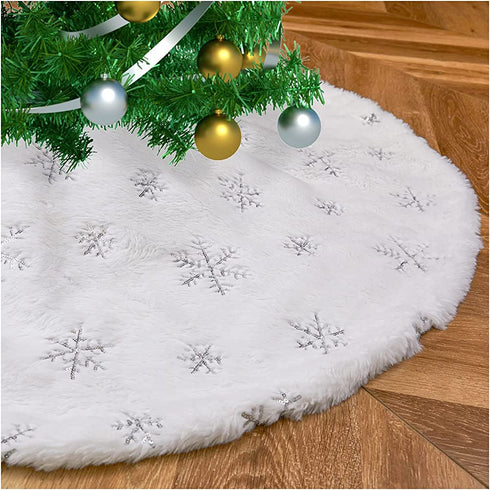 Silver Christmas Tree Skirt 36 Inches White Faux Fur Tree Skirts Sequin Snowflakes Plush Snowy Tree Mat for Artificial Trees Decorations