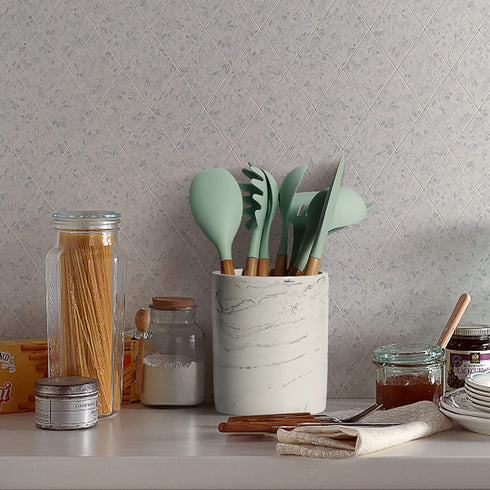 Kitchen Utensil Holder Utensil Crock for Countertop, Sturdy Resin Utility Spoon Caddy Flatware Chopstick Canister Utensil Organizer and Storage for Kitchen Home and Office, Weight: 1.2 kg; Diameter 6.6x5.6 Inch(H&W)-White